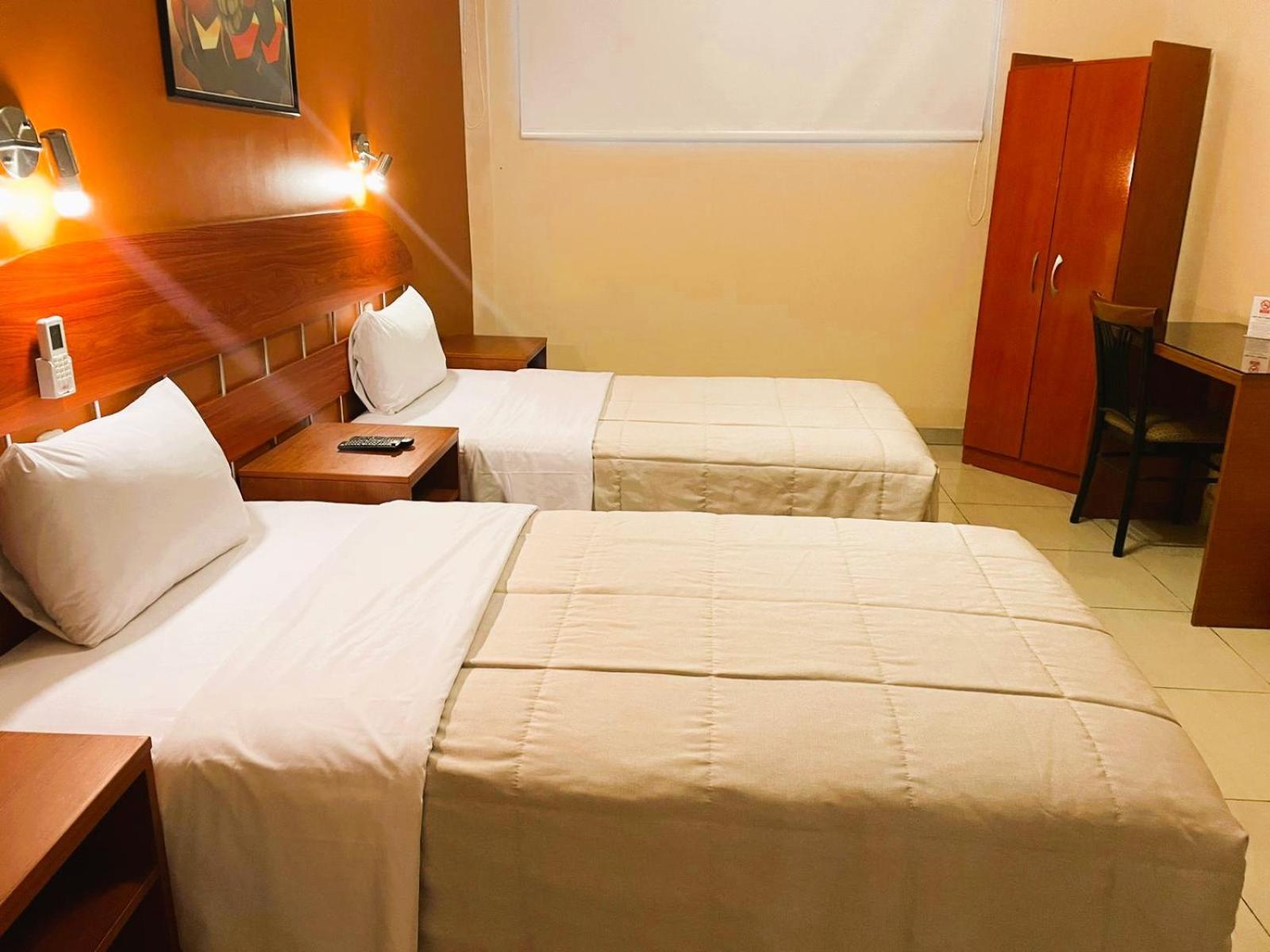 Hotel Javier Prado Inn Lima Exteriér fotografie